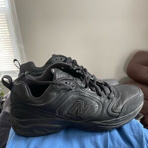 New Balance Men's Black Sneakers